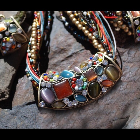 Multi colored Jewelry Set - Picture 2 of 2